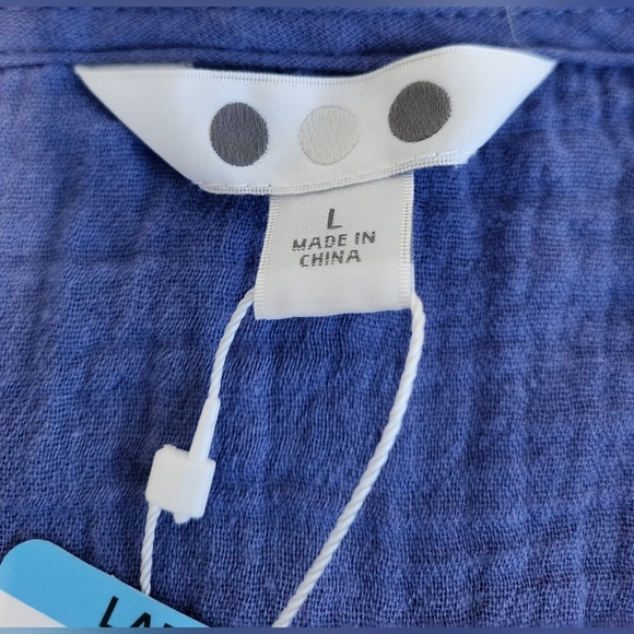 Three Dots Blue Blouse With Cap Sleeves size Large - Picture 2 of 8